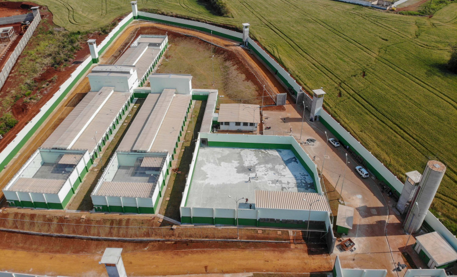 Estado realiza audiência pública que antecede licitação para fornecimento de alimentos a presídios
Foto: Gilson Abreu/AEN