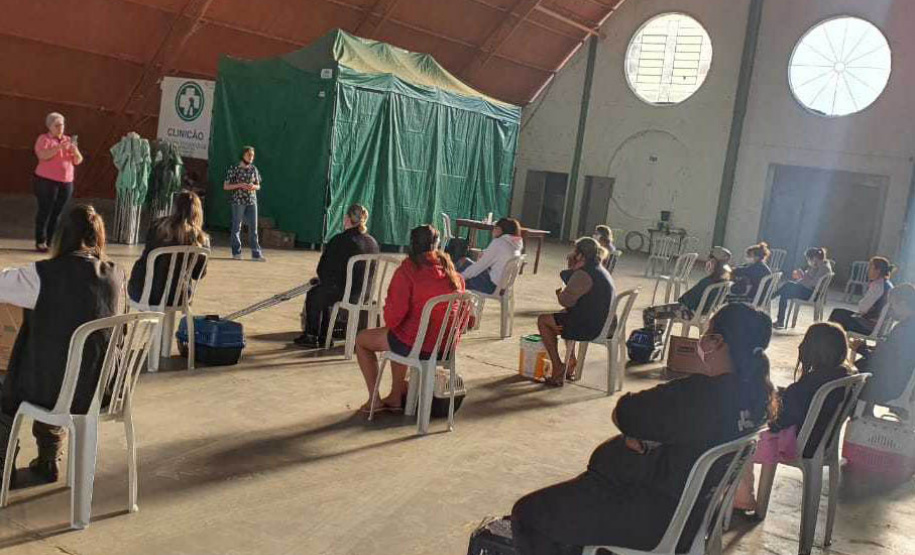 O Programa Permanente de Esterilização de Cães e Gatos ? CastraPet Paraná está sendo um sucesso nos municípios. Nesta terça e quarta-feira (17 e 18) 116 animais foram castrados gratuitamente em Clevelândia, região Sudoeste do Estado. - Clevelândia, 18/08/2021  -  Foto: SEDEST