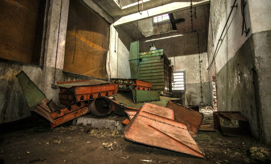 Silo será demolido para dar mais espaço operacional ao Porto de Paranaguá - Paranaguá, 19/08/2021 - Foto: Claudio Neves/Portos do Paraná