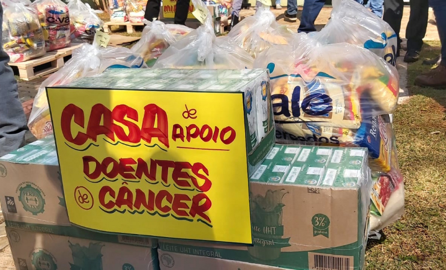 Com 10 mil mudas distribuídas, IAT beneficia famílias de Campo Mourão com 8,8 toneladas de alimentosAção já aconteceu em 12 municípios e arrecadou mais de 30 toneladas de alimentos. A campanha faz parte do programa Paraná Mais Verde, que prevê o plantio de 10 milhões de mudas nativas nos próximos anos.  - - Curitiba, 19/08/2021  -  Foto: SEDEST