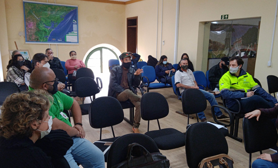 Lideranças comunitárias apoiam Portos do Paraná na implantação do PRAD - Programa vai recuperar áreas degradadas da baía de Antonina e região, com ênfasenas bacias hidrográficas dos rios Cacatu, Faisqueira, Cachoeira e Pequeno  - Paranaguá, 20/08/2021  -  Foto: Fotos Portos do Paraná/Ecotec