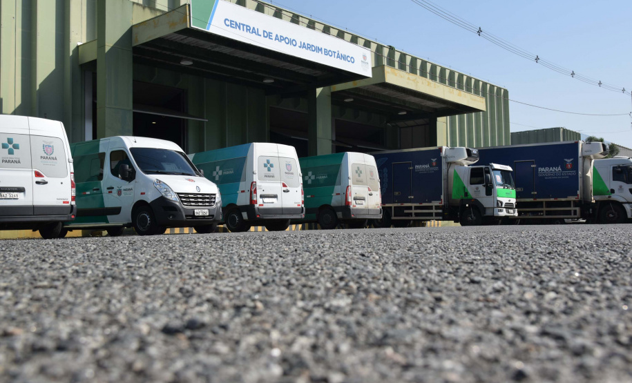 Estado distribui 445.388 vacinas contra a Covid-19 e 49.750 medicamentos para intubação; veja divisão. Foto: Américo Antonio/SESA