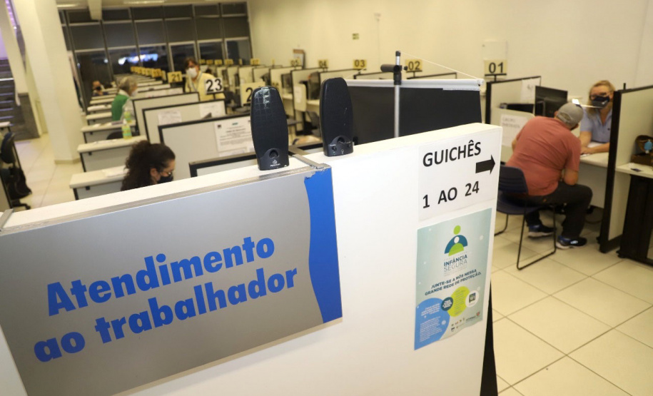 Semana começa com 4.483 vagas ofertadas pelas Agências do Trabalhador  -  Curitiba, 23/08/2021  -  Foto: SEJUF