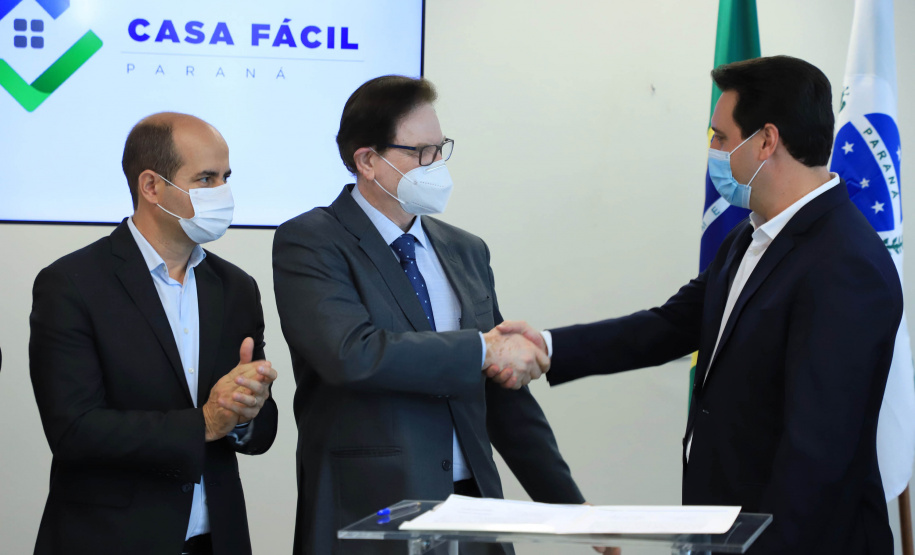 Governador Carlos Massa Ratinho Junior lança subsídio para entrada da casa própria para 2.371 famílias pelo Programa Casa Fácil. Palácio Iguaçu, Curitiba, 23/agosto/2021. - Foto: José Fernando Ogura/AEN