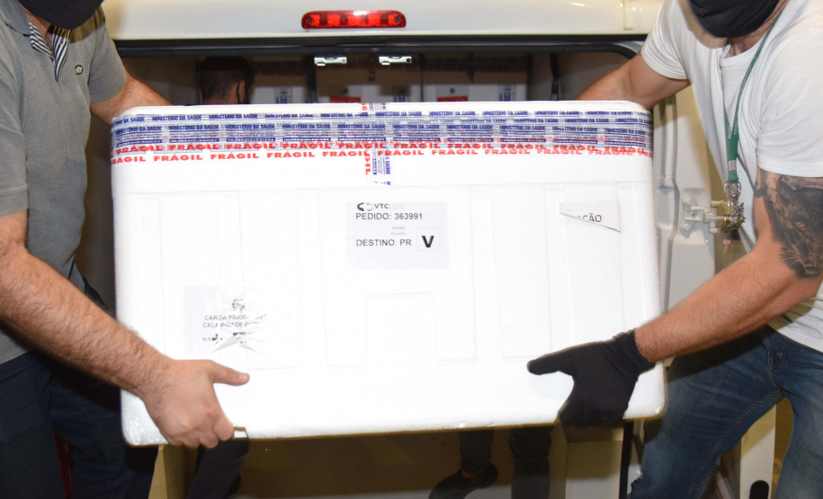 Estado recebe mais 232.250 vacinas contra a Covid-19; lote completa remessa de 435.290 doses. Foto: Américo Antonio/SESA