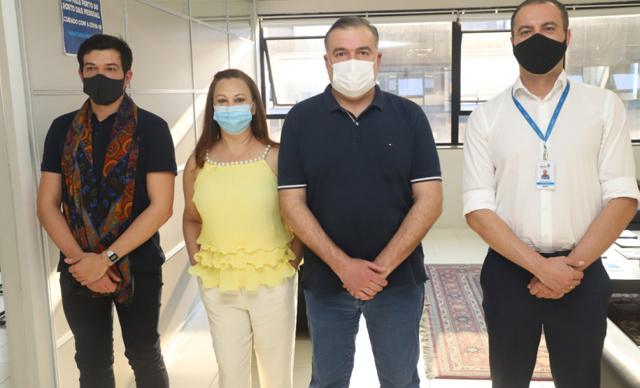 A Secretaria de Justiça, Família e Trabalho assinou nesta segunda-feira (23) um protocolo de intenções com Faculdade Educacional da Lapa (Fael) para o oferecimento de cursos gratuitos em seis áreas. Os cursos serão virtuais e divulgados pelas agências do trabalhador do Paraná.   -  Curitiba, 23/08/2021  -  Foto: SEJUF