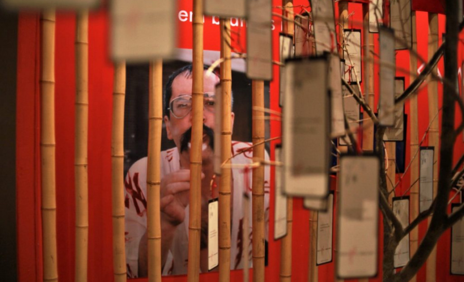 Exposição promovida pela UEPG retrata obra e processo criativo de Paulo Leminski. Foto: UEPG