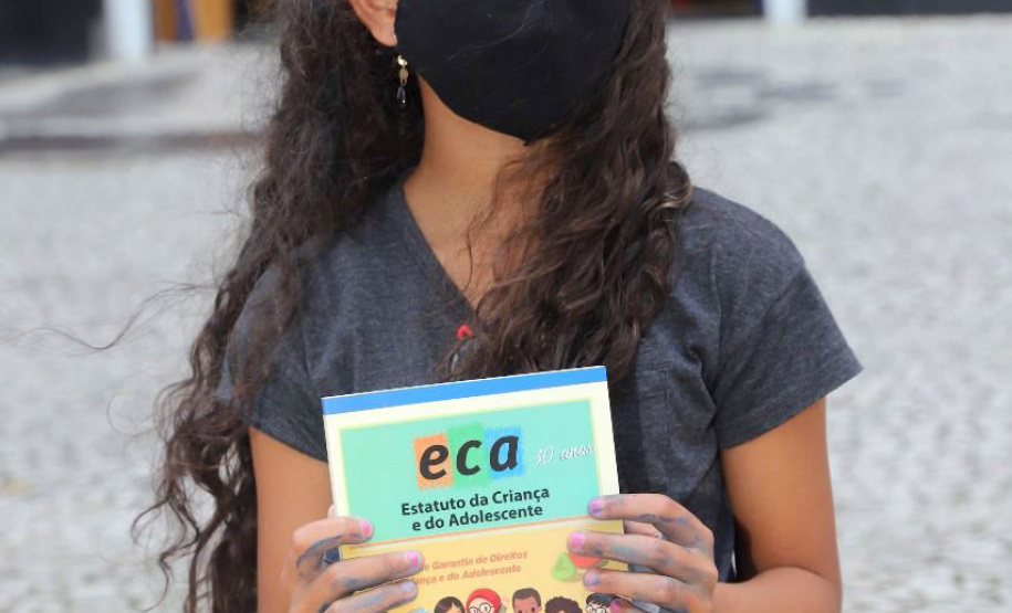 A Secretaria de Justiça, Família e Trabalho do Paraná, através do Departamento de Políticas para a Criança e o Adolescente e da Força-Tarefa Infância Segura, vinculada ao Departamento de Justiça, promoveu nesta terça-feira, 24, data em que é celebrada o Dia da Infância, ações de conscientização sobre os direitos da criança.   -  Curitiba, 24/08/2021  -  Foto: SEJUF