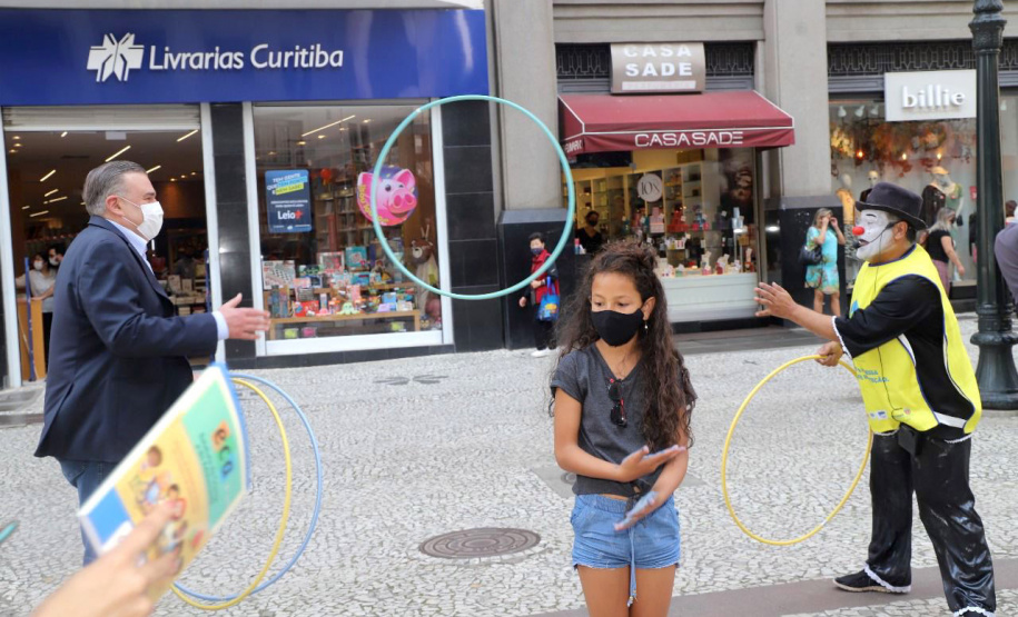 A Secretaria de Justiça, Família e Trabalho do Paraná, através do Departamento de Políticas para a Criança e o Adolescente e da Força-Tarefa Infância Segura, vinculada ao Departamento de Justiça, promoveu nesta terça-feira, 24, data em que é celebrada o Dia da Infância, ações de conscientização sobre os direitos da criança.   -  Curitiba, 24/08/2021  -  Foto: SEJUF