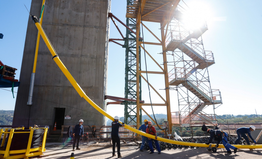 Obra da Ponte da Integração Brasil-Paraguai atinge 67% de execução em agosto. Foto: Rodrigo Felix Leal/AEN