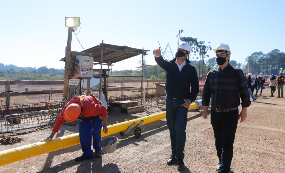 Obra da Ponte da Integração Brasil-Paraguai atinge 67% de execução em agosto. Foto: Rodrigo Felix Leal/AEN