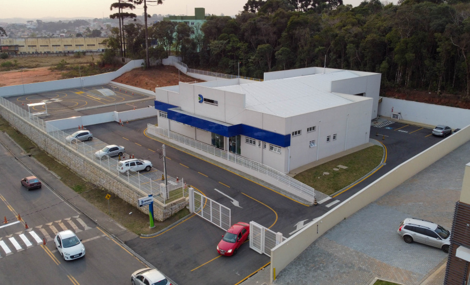 Detran Detran Colombo - Curitiba, 26/08/2021 - Foto: Ari Dias/AEN