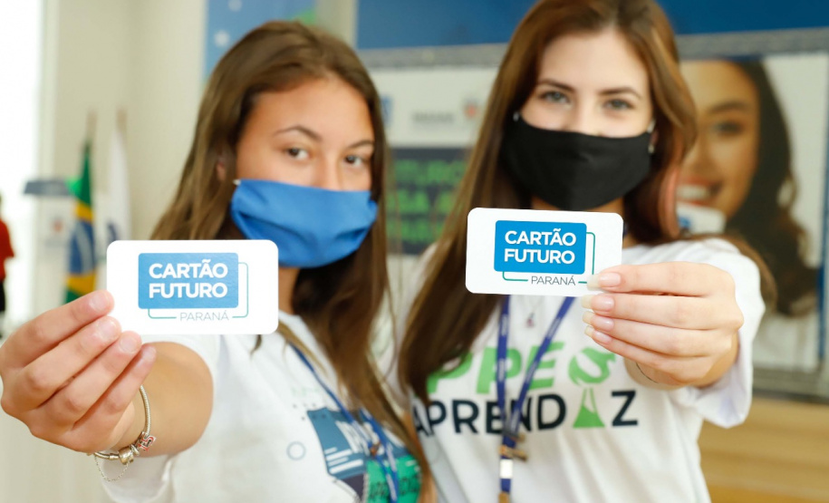 O Governo do Estado oficializou nesta quinta-feira (26) a adesão do município de Paranaguá ao Programa Cartão Futuro, que é executado pela Secretaria de Justiça, Família e Trabalho do Paraná. -  Curitiba, 27/08/2021  -  Foto: SEJUF