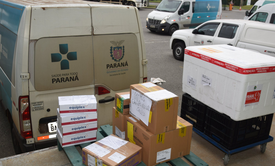 Mais de meio milhão de vacinas contra a Covid-19 serão distribuídas nesta sexta-feira. Foto: Américo Antonio/SESA