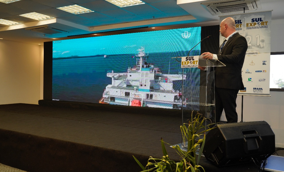 Porto do Sul debatem a atividade portuária
Imagens dos representantes da Portos do Paraná no evento. Foto: Robert Silva/Sul Export
