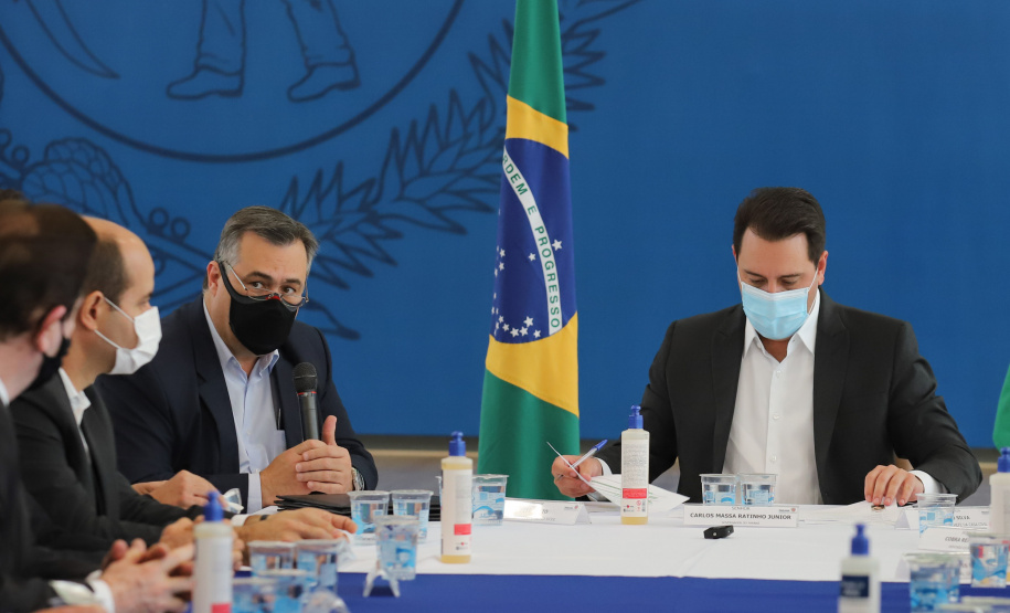 Hosp Filantropicos O governador Carlos Massa Ratinho Junior assina  nesta terça-feira (31)  novos contratos com Hospitais Filantrópicos, Santa Casa de Cambé,  Hospital Sao Rafael de Rolândia e Hospital  Cristo Rei de Ibiporã.  31/08/2021 - Foto: Geraldo Bubniak/AEN