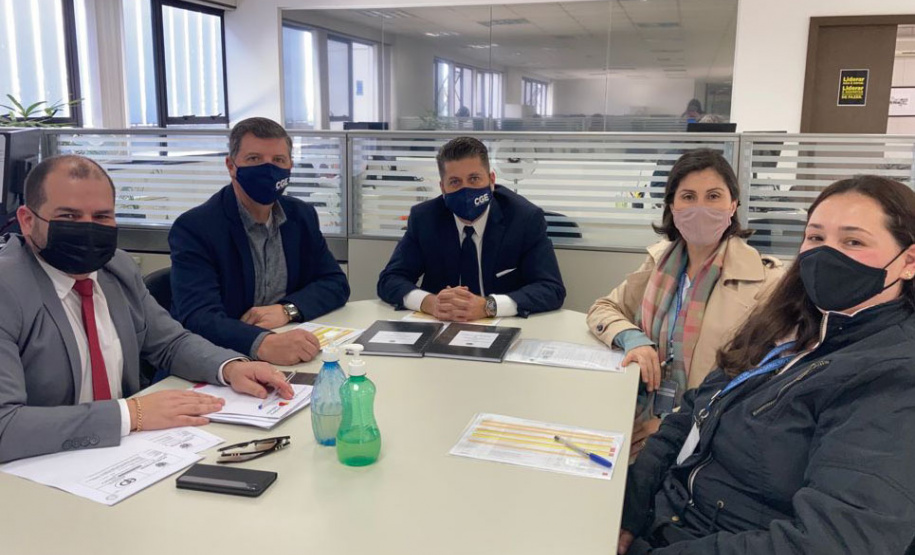 A Controladoria-Geral do Estado (CGE) voltou a fazer visitas às corregedorias de órgãos ou entidades estaduais, chamadas corregedorias setoriais. O cronograma de inspeções correcionais havia sido interrompido por causa da pandemia de Covid-19 e foi retomado nesta segunda-feira (30), pela Coordenadoria de Corregedoria.  -  Curitiba, 31/08/2021  -  Foto: CGE