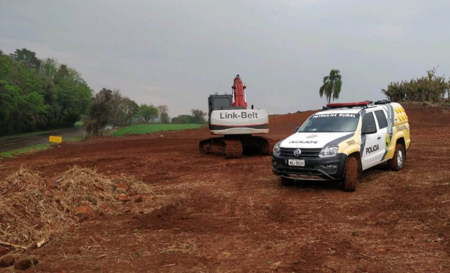 Estado aplica R$ 1 milhão em multas e apreende madeira nativa em ação contra o desmatamento  -  Curitiba, 31/08/2021  -  Foto: PMPR