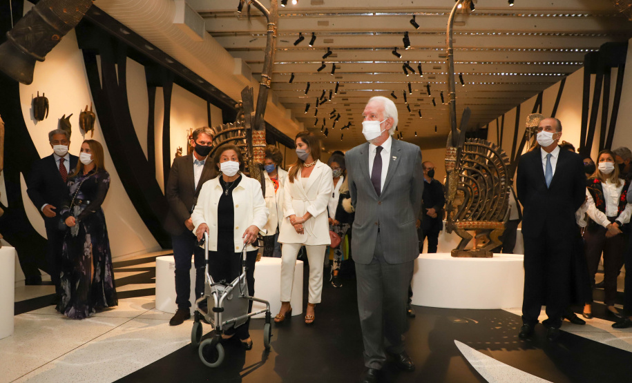 Africa Vice-governador Darci Piana participa da abertura da exposição África, Expressões Artísticas de um Continente, realizada pelo Museu Oscar Niemeyer (MON) Foto: Ari Dias/AEN