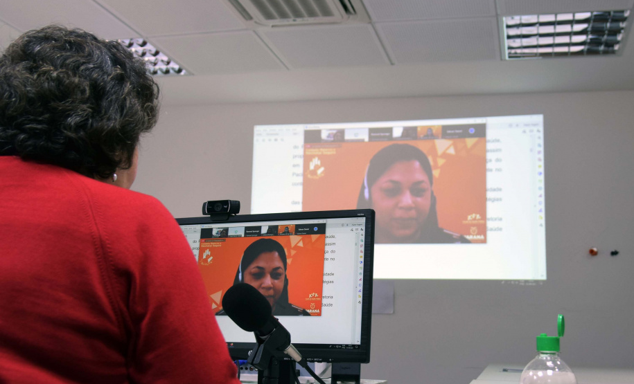 A Secretaria de Saúde, por meio da Escola de Saúde Pública, iniciou nesta quarta-feira (1º) o II Seminário Integrado de Qualidade e Segurança do Paciente, que segue até sexta-feira (3). Especialistas de várias áreas participam do evento virtual, que está sendo transmitido pelo canal youtube.com/espprvirtual    - Foto: Américo Antonio/SESA