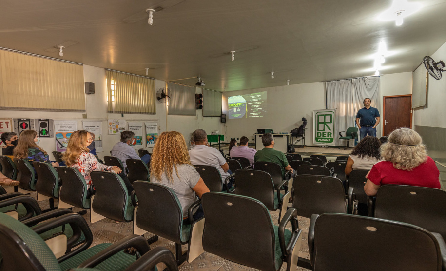 DER/PR discute trabalho e planejamento com escritórios de Londrina e Maringá Foto: DER