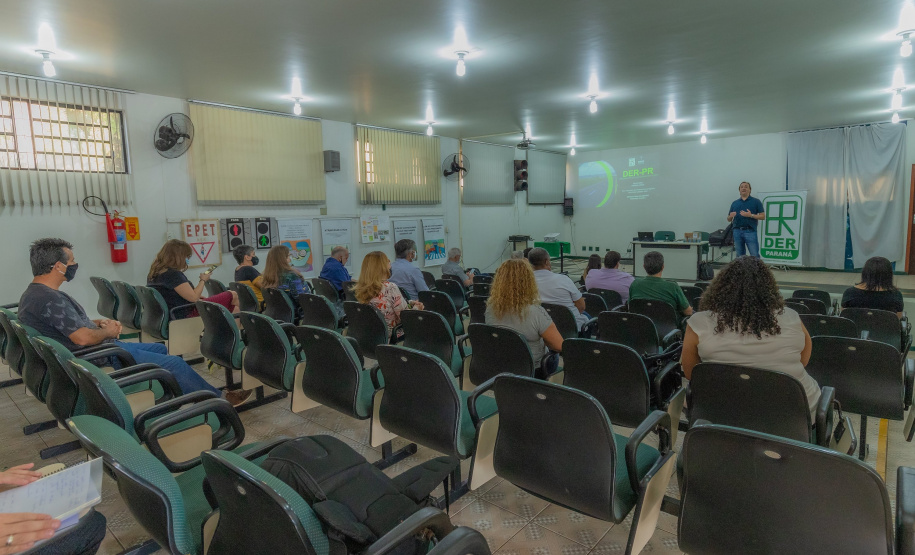 DER/PR discute trabalho e planejamento com escritórios de Londrina e Maringá Foto: DER
