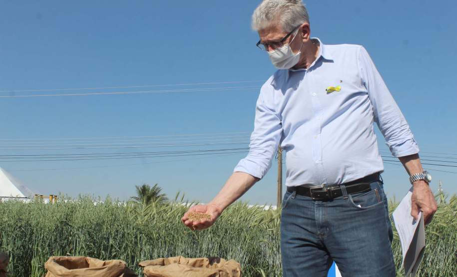O o secretário estadual da Agricultura e do Abastecimento, Norberto Ortigara, participa da abertura do 2º Show Rural Coopavel de Inverno, em Cascavel. Foto:SEAB