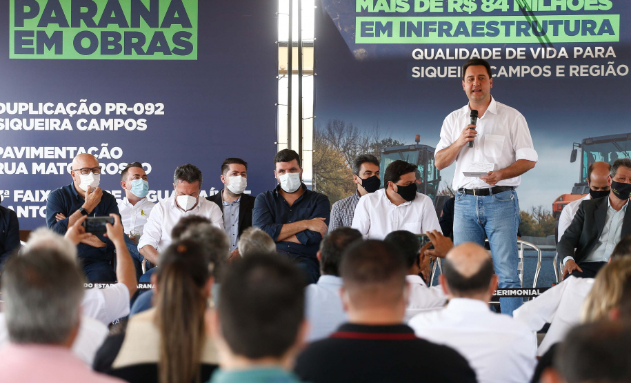 Governador Carlos Massa Ratinho Junior autoriza construção de terceiras faixas na PR-092, entre Jaguariaíva e Santo Antônio da Platina. Foto: Jonathan Campos/AEN