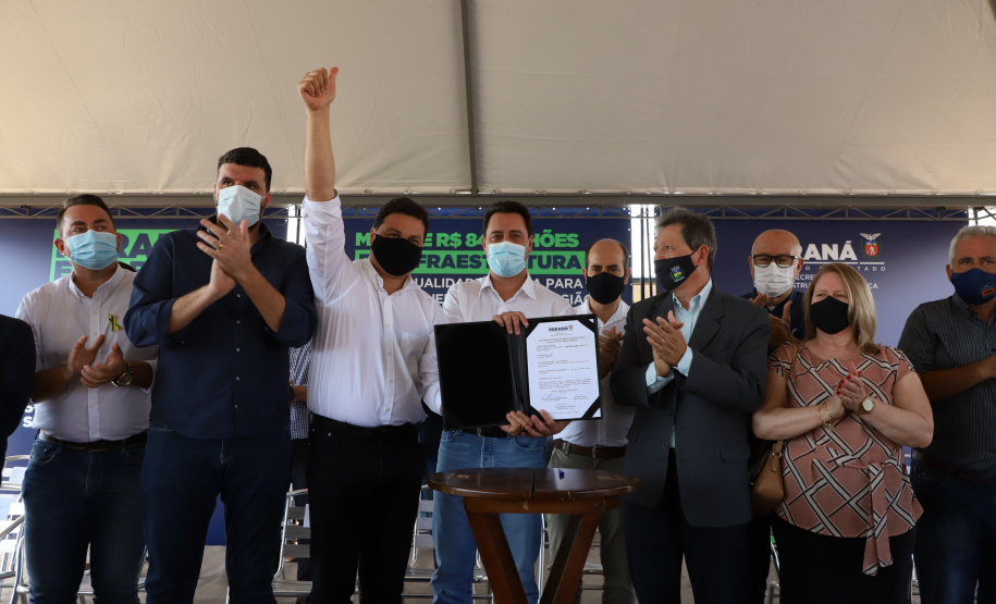 Governador autoriza construção de terceiras faixas na PR-092, entre Jaguariaíva e Santo Antônio da Platina. Foto: Ari Dais/AEN