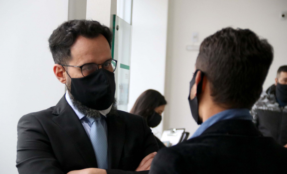 O Departamento de Inteligência do Paraná (DIEP) está recebendo a 23° edição do curso de inteligência cibernética (CIC), promovido pela diretoria de inteligência da Secretaria de Operações Integradas (SEOPI) do Ministério da Justiça e Segurança Pública (MJSP), por meio da integração com a Secretaria da Segurança Pública do Paraná (Sesp)