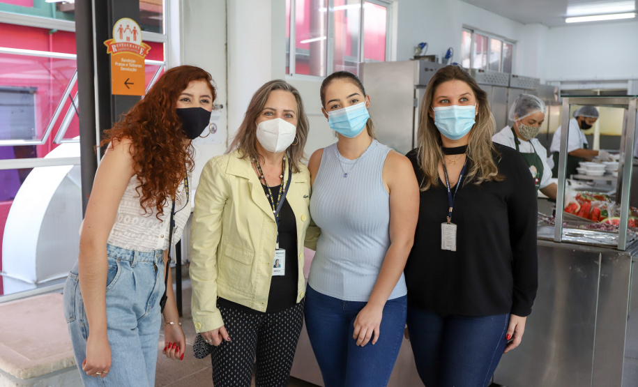 Visita a Rua da Cidadania Matriz  -  A equipe da Secretaria da Agricultura e do Abastecimento do Paraná recebe equipe da SEAB Rondônia para apresentar soluçoes implantadas em Curitiba sobre o cultivo de alimentos. 03/09/2021 - Foto: Geraldo Bubniak/AEN