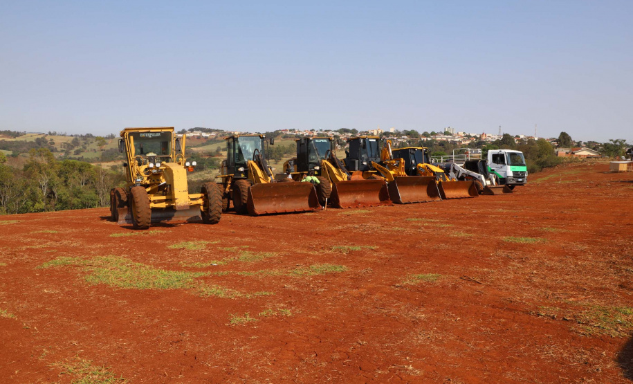 O governador Carlos Massa Ratinho Junior participou nesta sexta-feira (3) do lançamento da pedra fundamental da obra de construção de 75 casas populares em Jandaia do Sul, no Vale do Ivaí.  Foto: Ari Dias/AEN
