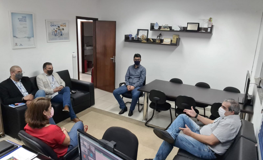 A Controladoria-Geral do Estado (CGE) está intensificando visitas a órgãos e entidades para consolidar a integração e prestar melhor atendimento ao cidadão. A Ouvidoria-Geral, que faz parte da CGE, retomou as visitas às ouvidorias setoriais, seguindo as restrições impostas pela pandemia.  -  CURITIBA, 03/09/2021  -  Foto: CGE