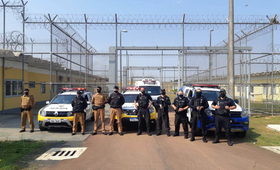 O Departamento Penitenciário do Paraná lançou nesta sexta-feira (3), a Operação Ordem e Progresso, que tem como objetivo reforçar a segurança de cadeias públicas e penitenciárias por meio de revistas gerais durante o feriado prolongado. Até o dia 7 de setembro, forças de segurança atuarão de forma integrada na busca de materiais ilícitos e na análise das estruturas físicas. - Curitiba, 03/09/2021 - Foto: Depen-PR