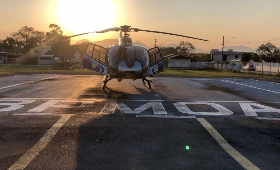 Os esportes outdoor cada vez mais se destacam como uma opção entre as pessoas, principalmente às que buscam aliar melhor qualidade de vida com lazer em montanhas, morros e cachoeiras. - Curitiba, 06/09/2021 - Foto: BPMOA/PMPR