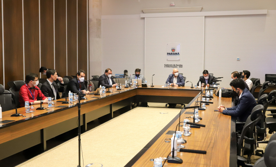 Reuniao Nova Ferroeste Reunião entre o Grupo de Trabalho do Plano Estadual Ferroviário para o projeto da Nova Ferroeste, que vai ligar Maracaju (MS) a Paranaguá. 09/09/2021 - Foto: Geraldo Bubniak/AEN