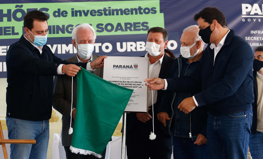 O governador Carlos Massa Ratinho Junior visitou Coronel Domingos Soares, na região Sudoeste, nesta quinta-feira (9), para a entrega da pavimentação de 27,1 quilômetros na PR-912, que separa a cidade de Palmas. Foto: Jonathan Campos/AEN