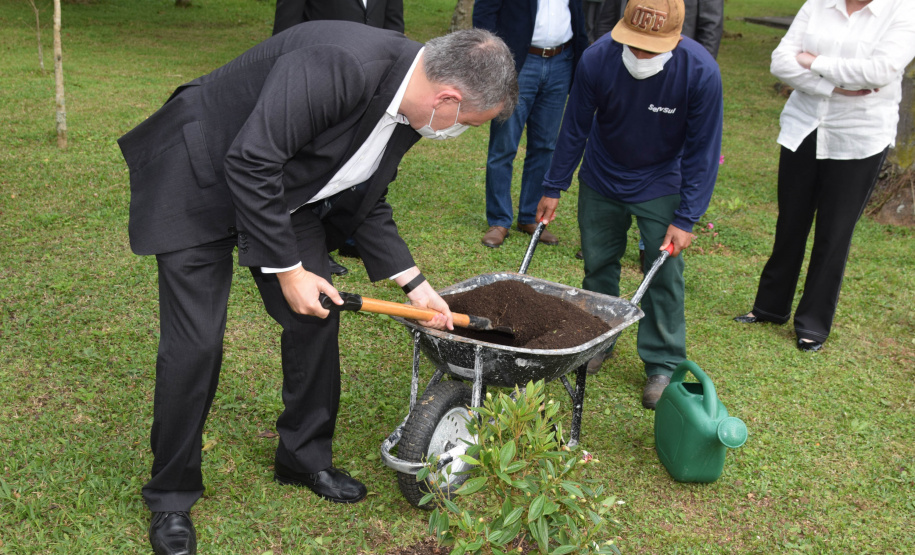 A Secretaria de Estado da Saúde (Sesa) vai investir R$ 2.374.973,35 em obras de reparo no Centro de Produção e Pesquisa de Imunobiológicos do Paraná (CPPI). - Curitiba, 09/09/2021 - Foto: Américo Antonio/SESA