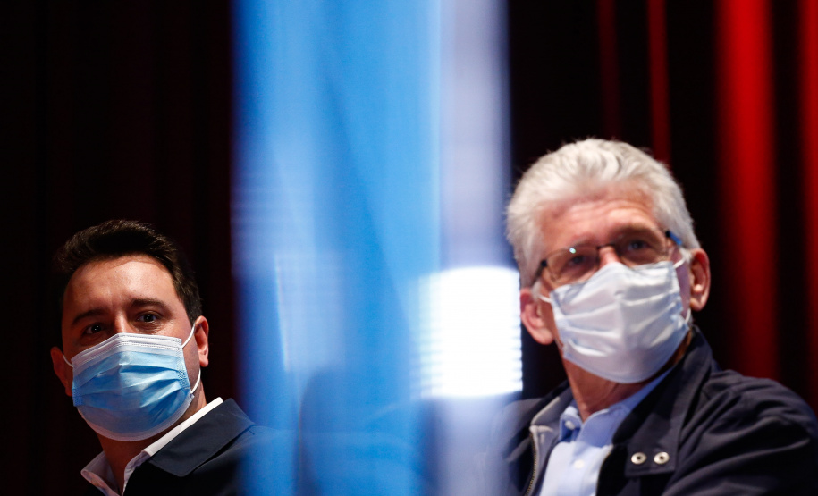 O governador Carlos Massa Ratinho Junior participou, nesta sexta-feira (10), do lançamento da Agro Laranjeiras, nova empresa de desmamados que fará um investimento inicial de R$ 377 milhões no Estado.. Foto:Jonathan Campos/AEN