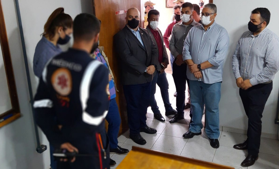 A ampliação financeira de funcionamento da Rede de Urgência e Emergência da 15ª Regional de Saúde de Maringá vai ser ampliada para R$ 3 milhões. A solicitação foi feita pela Secretaria de Estado da Saúde e uma equipe do Ministério da Saúde realizou uma inspeção técnica nas estruturas que compõem a rede na quinta-feira (10) para qualificar o serviço e inserir o incentivo anual das atividades. Foto: SESA