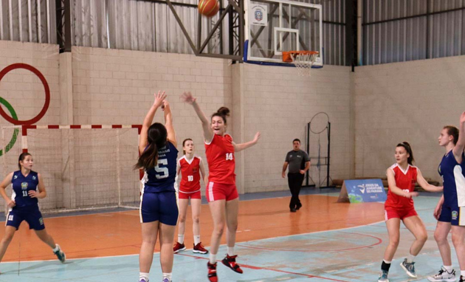 Iniciou no sábado (11) a 33ª edição dos Jogos da Juventude do Paraná. A fase regional da competição para atletas sub-18 apresentou números expressivos de participação.
Foto: Paulo de Tarso