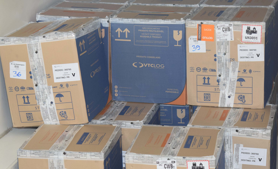 Paraná recebe mais 303 mil vacinas contra a Covid-19 para primeira dose. Foto: Américo Antonio/SESA