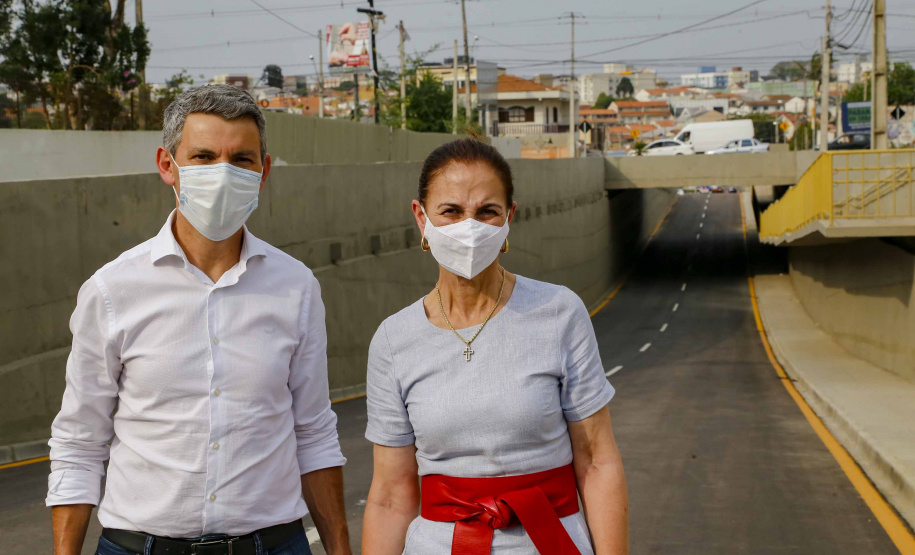A Coordenação da Região Metropolitana de Curitiba (Comec) entregou nesta segunda-feira (13) a trincheira da Rua Arapongas, no cruzamento com a Avenida das Torres, em São José dos Pinhais. 
Foto Gilson Abreu/AEN