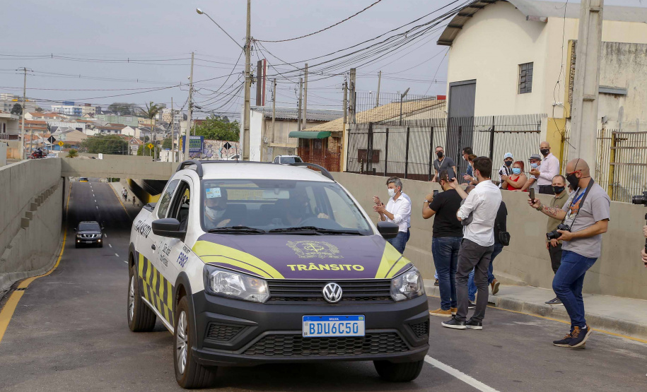 A Coordenação da Região Metropolitana de Curitiba (Comec) entregou nesta segunda-feira (13) a trincheira da Rua Arapongas, no cruzamento com a Avenida das Torres, em São José dos Pinhais. 
Foto Gilson Abreu/AEN