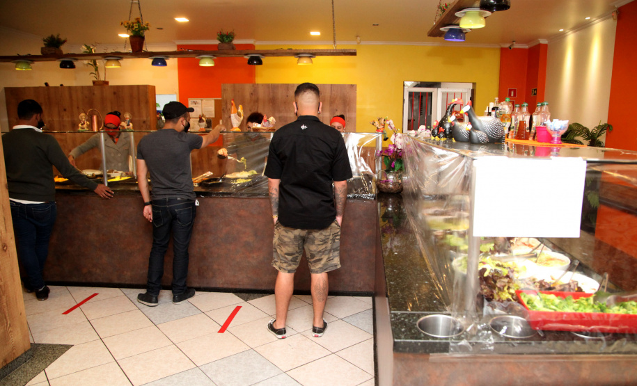 Setor de serviços cresce 6,8% no Paraná nos primeiros sete meses do ano. Foto: Ari Dias/AEN