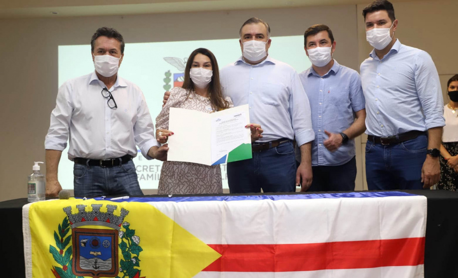 A Secretaria de Estado da Justiça, Família e Trabalho realizou nesta quinta-feira (16), em Umuarama (Noroeste), mais uma etapa do Programa de Interiorização. No evento, o secretário Ney Leprevost explicou o objetivo da ação, que é aprofundar a integração da Pasta com gestores e entidades municipais da região. - Umuarama, 16/09/2021 - Foto: SEJUF