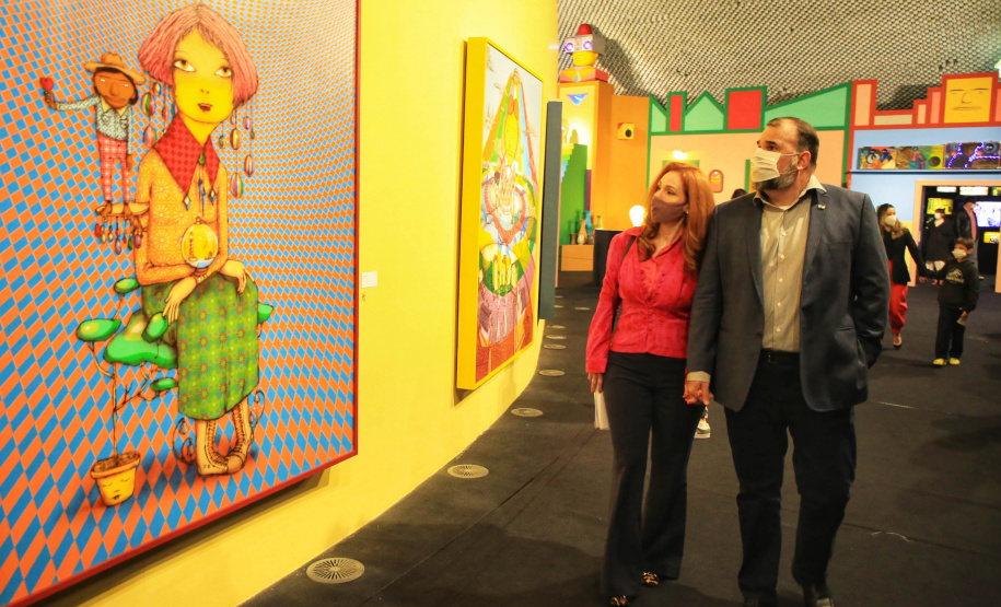 Governador Carlos Massa Ratinho Junior participa da abertura da exposição retrospectiva da carreira dos irmãos Gustavo e Otávio Pandolfo, OSGEMEOS , no Museu Oscar Niemeyer - Na foto, o secretário estadual da Comunicação e da Cultura, João Debiasi - Curitiba, 16/09/2021 - Foto: José Fernando Ogura/AEN