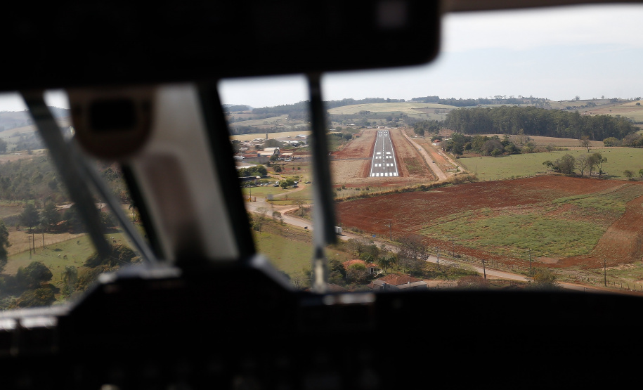 Investimentos bilionários vão ampliar e modernizar 14 aeroportos do Paraná. Foto: Jonathan Campos/AEN