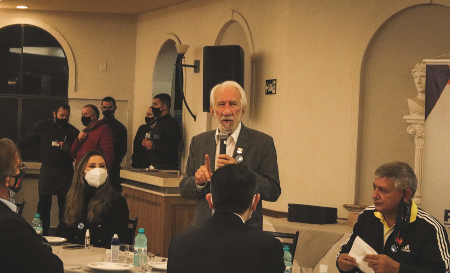 Governo do Paraná realiza evento para homenagear atletas Olímpicos e Paralímpicos. Foto: Thiago Chas