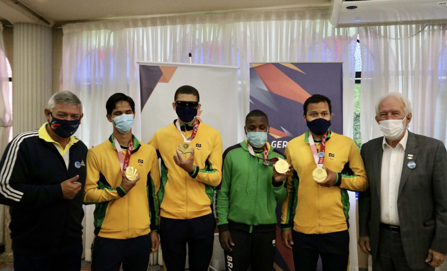 Governo do Paraná realiza evento para homenagear atletas Olímpicos e Paralímpicos. Foto: Camila Tonett